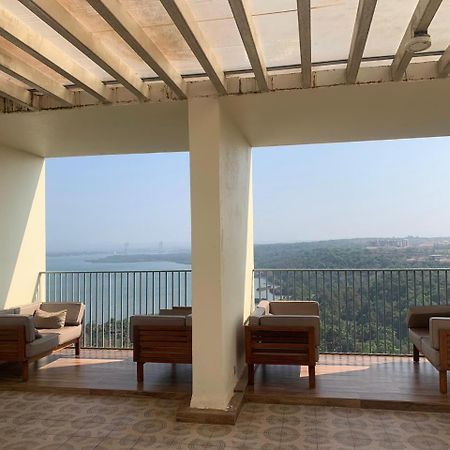 Pool And Garden View Good Stay Premium 2 Bhk Flat 104 Dabolim Zewnętrze zdjęcie